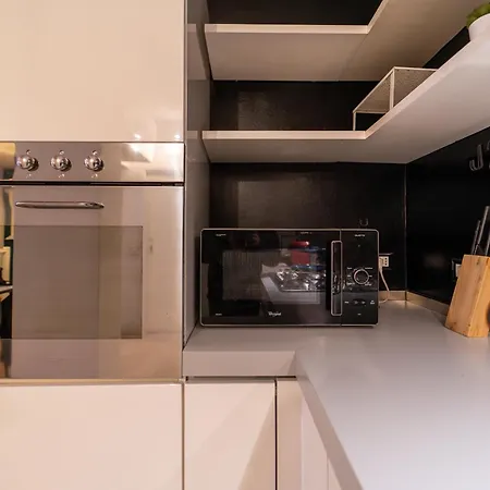 Apartamento Porta Venezia - Confortevole Con Wifi E Ac Milão
